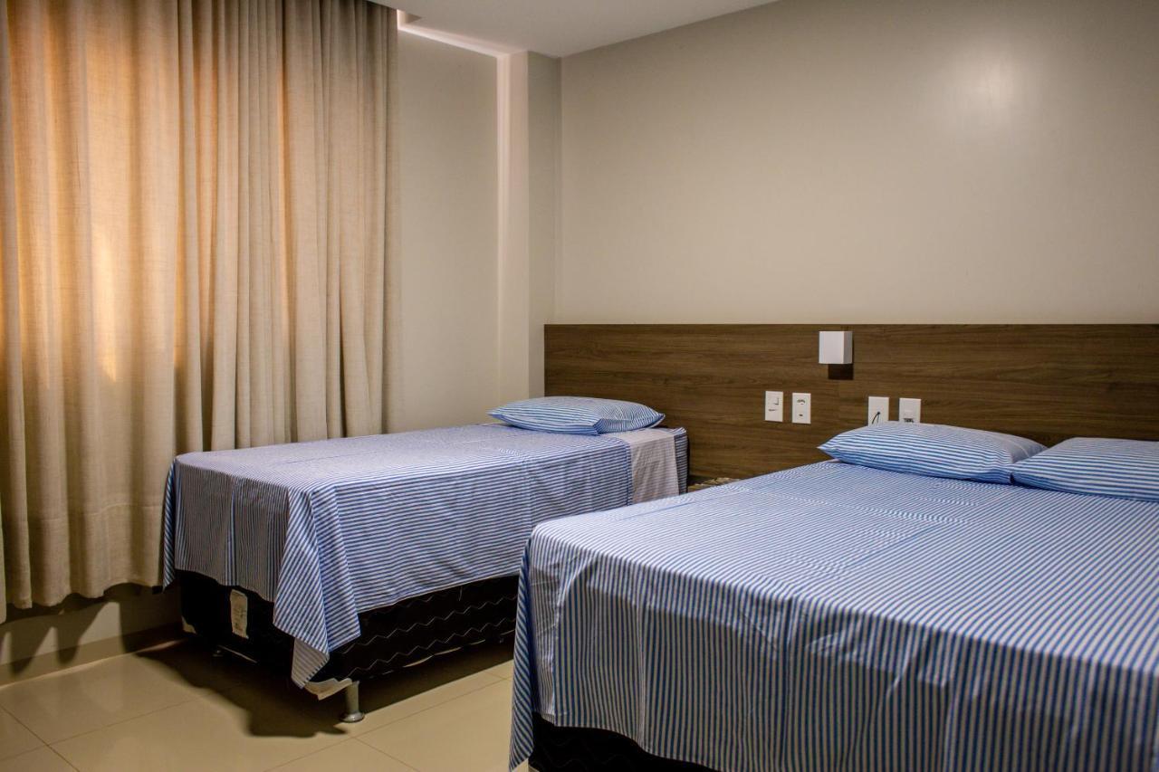 Ozaki'S Hotel Tailandia Bagian luar foto